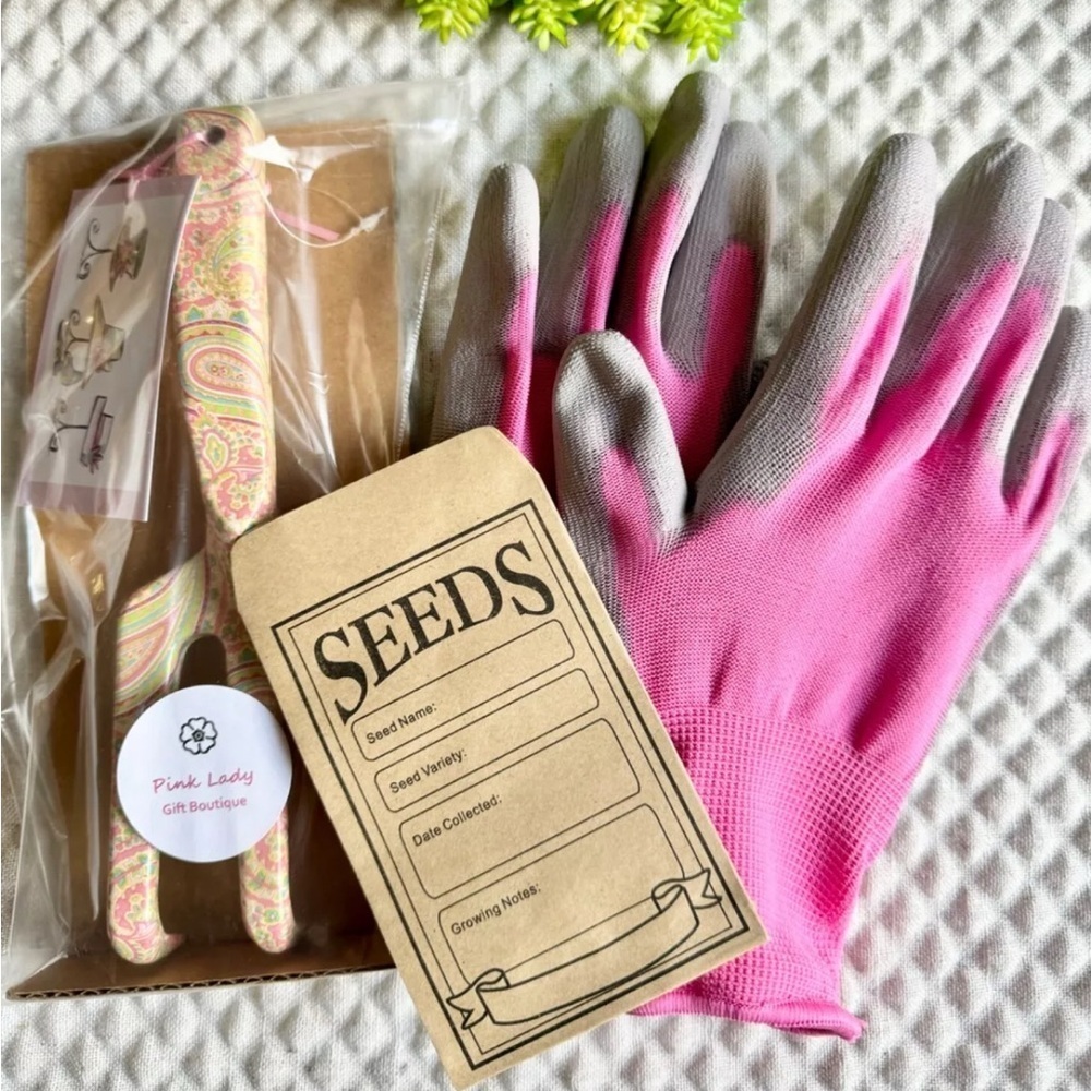New Gardening Gift Set w/ Metal Rake, Seed Envelopes, Pink Gloves